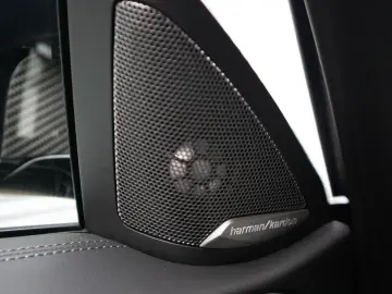 BMW M4 COMPETITION  COUPE  xDRIVE  CARBON  HARMAN K