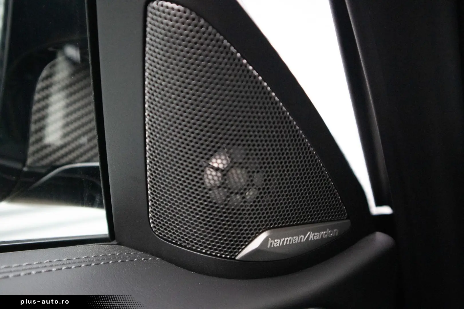 BMW M4 COMPETITION  COUPE  xDRIVE  CARBON  HARMAN K