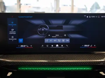 BMW M4 COMPETITION  COUPE  xDRIVE  CARBON  HARMAN K