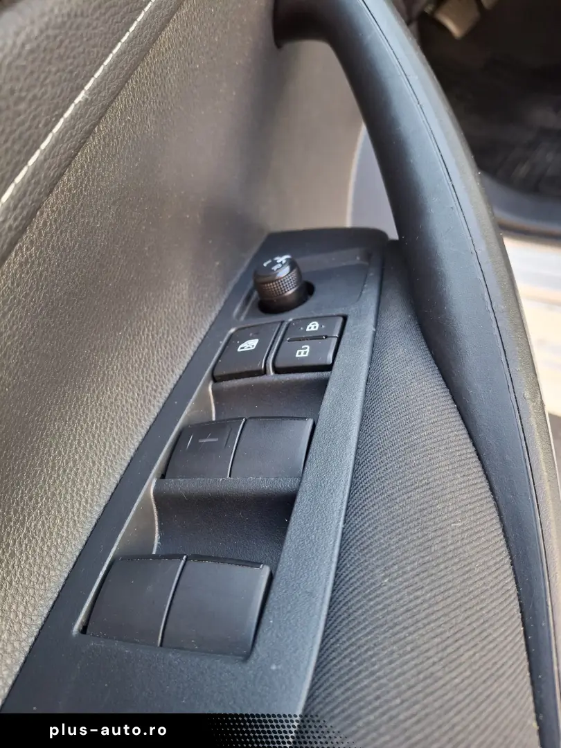 Toyota Corolla 1.8 HSD Eco