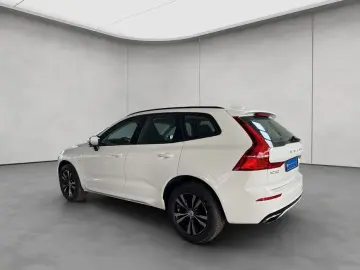VOLVO XC60 T6 AWD Recharge R-Design Glasd PilotAssist