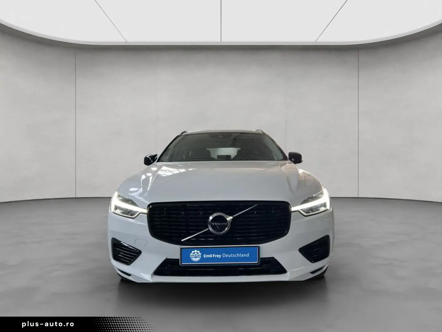 VOLVO XC60 T6 AWD Recharge R-Design Glasd PilotAssist