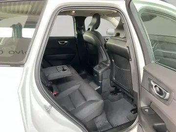 VOLVO XC60 T6 AWD Recharge R-Design Glasd PilotAssist