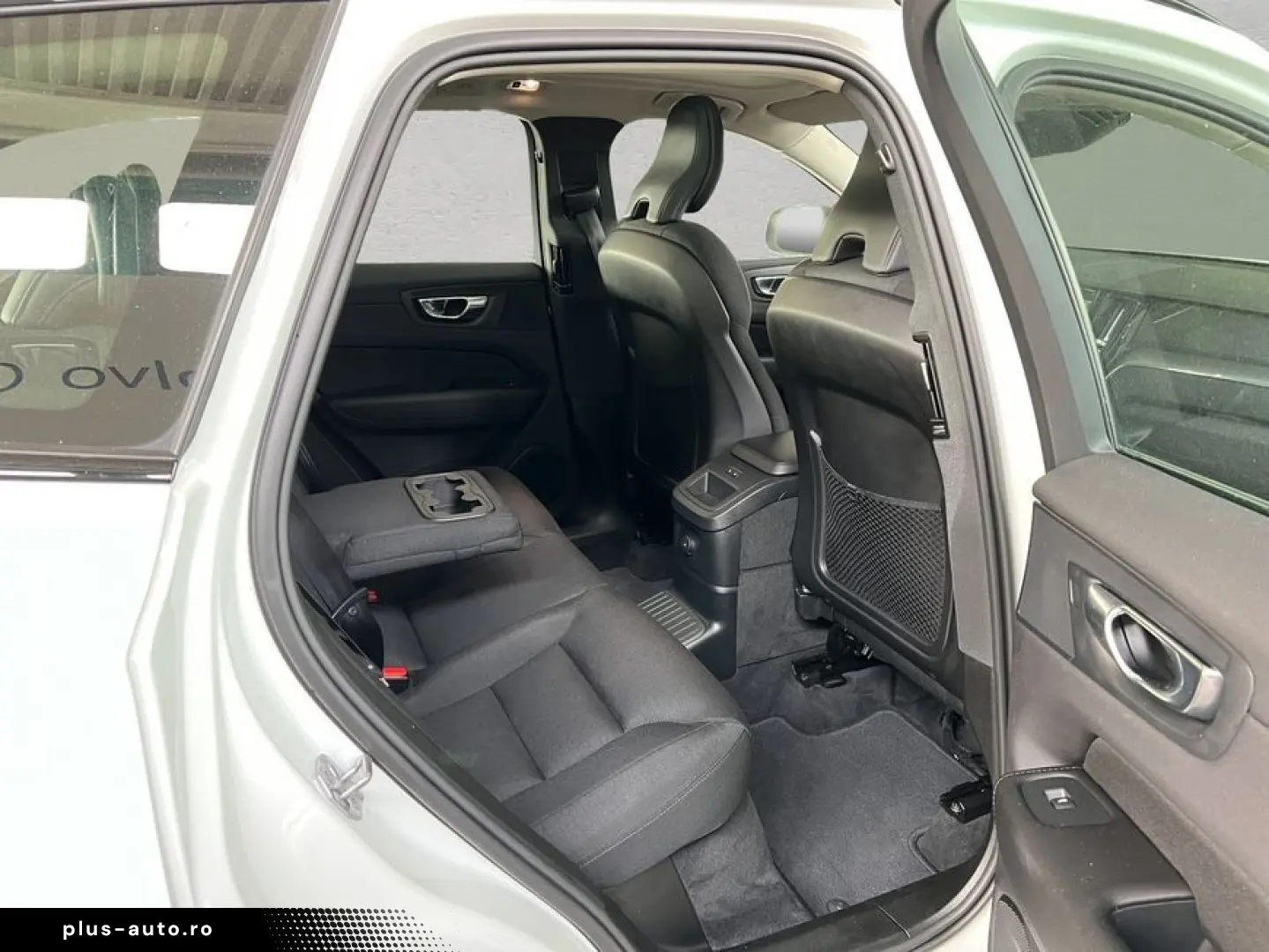 VOLVO XC60 T6 AWD Recharge R-Design Glasd PilotAssist