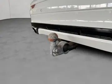 VOLVO XC60 T6 AWD Recharge R-Design Glasd PilotAssist