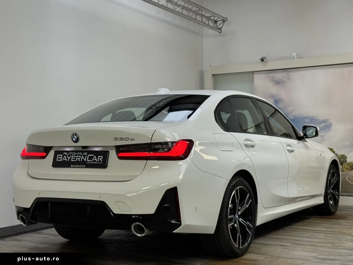 BMW 330e M Sportpaket eSitze Kamera Widescreen