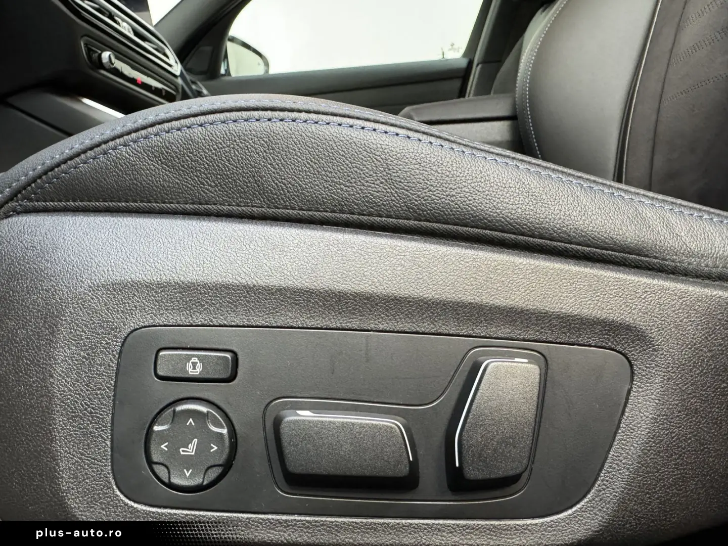 BMW 330e M Sportpaket eSitze Kamera Widescreen