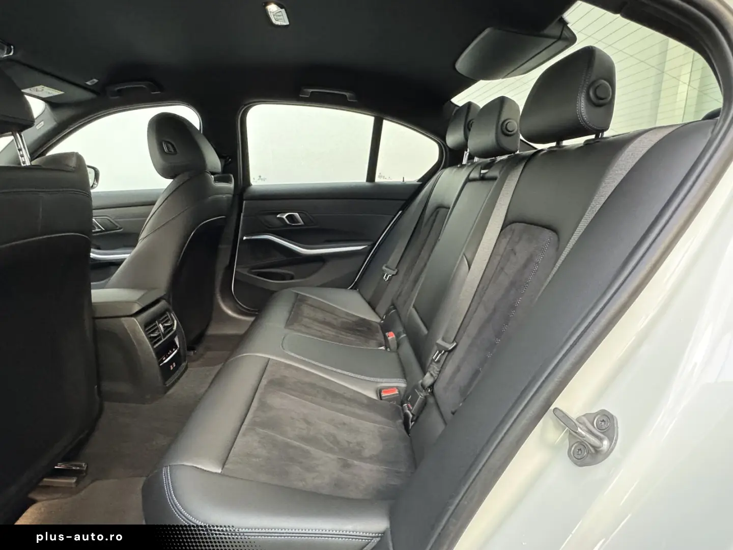 BMW 330e M Sportpaket eSitze Kamera Widescreen