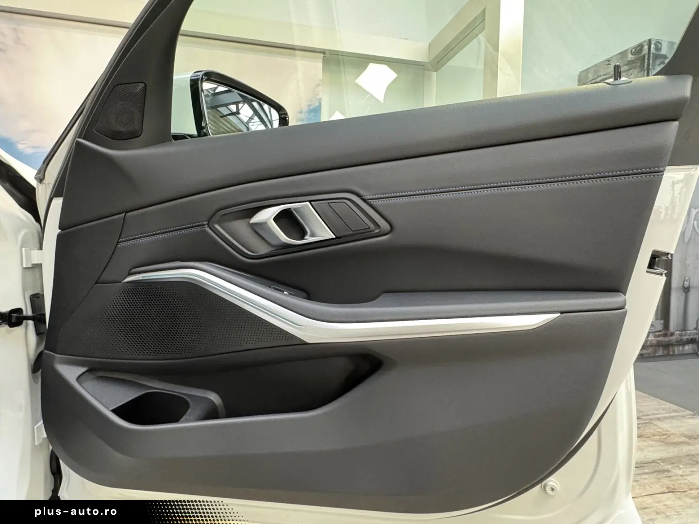 BMW 330e M Sportpaket eSitze Kamera Widescreen