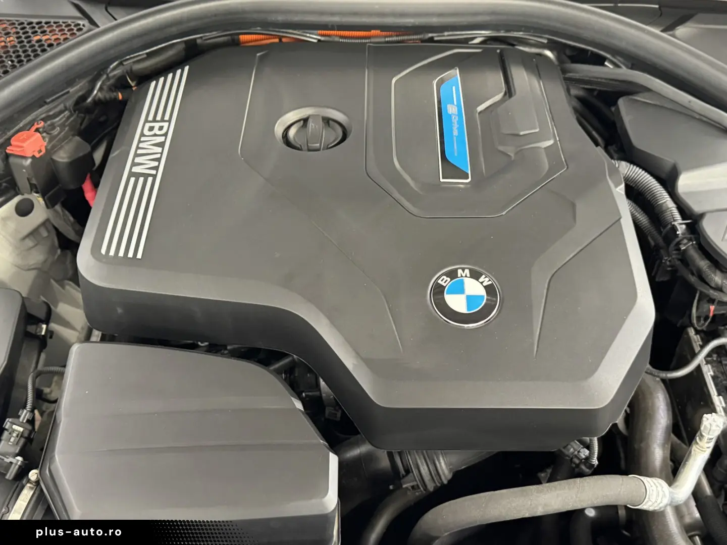 BMW 330e M Sportpaket eSitze Kamera Widescreen