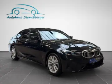 BMW 330xi Lim. M Sport ACC AHK HiFi LED SHZ 360  3ZK