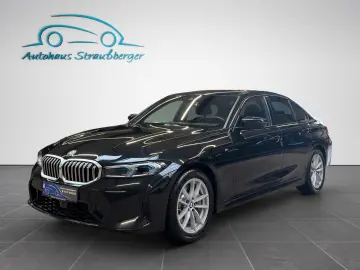 BMW 330xi Lim. M Sport ACC AHK HiFi LED SHZ 360  3ZK