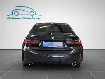 BMW 330xi Lim. M Sport ACC AHK HiFi LED SHZ 360  3ZK