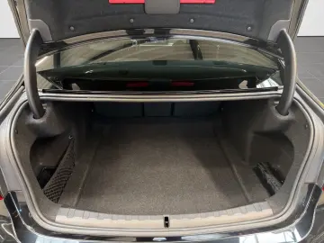 BMW 330xi Lim. M Sport ACC AHK HiFi LED SHZ 360  3ZK