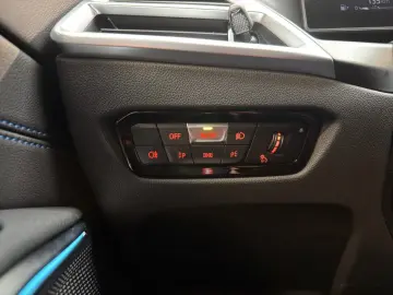 BMW 330xi Lim. M Sport ACC AHK HiFi LED SHZ 360  3ZK