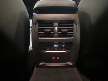 BMW 330xi Lim. M Sport ACC AHK HiFi LED SHZ 360  3ZK