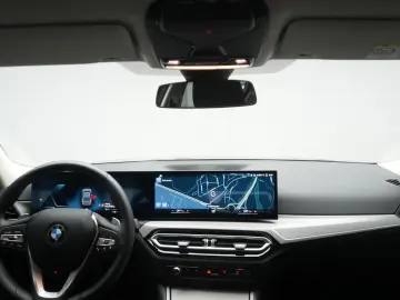 BMW 320 d Navi Temp Kamera Wide LED