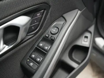 BMW 320 d Navi Temp Kamera Wide LED