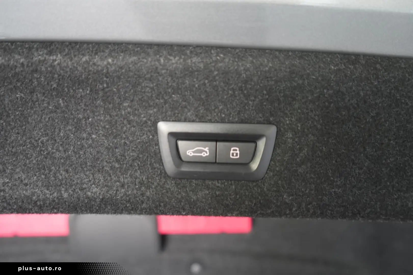 BMW 320 i M Sport Navi ACC Kamera Virtual HUD Side