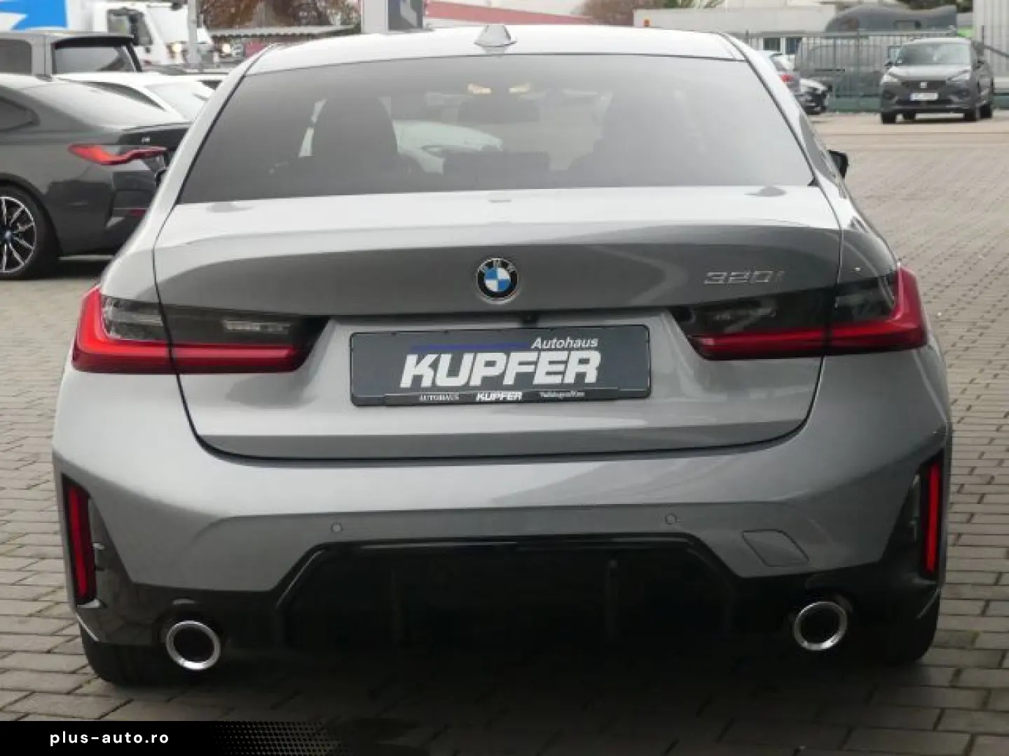 BMW 320 i M Sportpaket ACC Ad.LED Rfcam 360 HUP HIFI