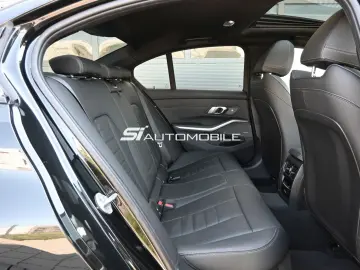 BMW 320i xDr. M SPORT  UVP 76.229€ GLASDACH STANDHZG