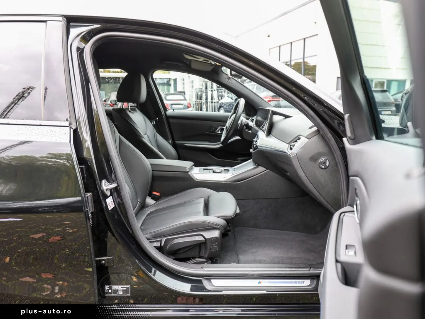 BMW 320d xDrive M-Sport FACEL. LED ACC NAVI SHZ PDC