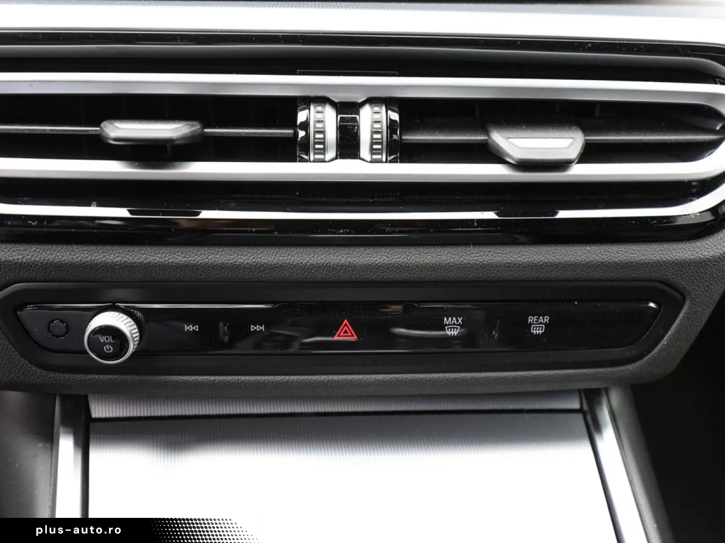 BMW 320d xDrive M-Sport FACEL. LED ACC NAVI SHZ PDC