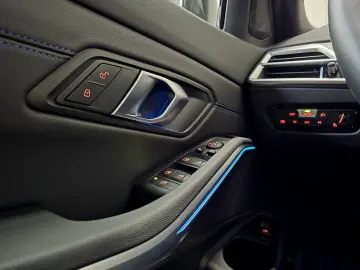 BMW 320i M Sport  19 Zoll SD ACC HuD 360