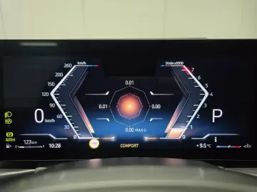 BMW 320i M Sport  19 Zoll SD ACC HuD 360