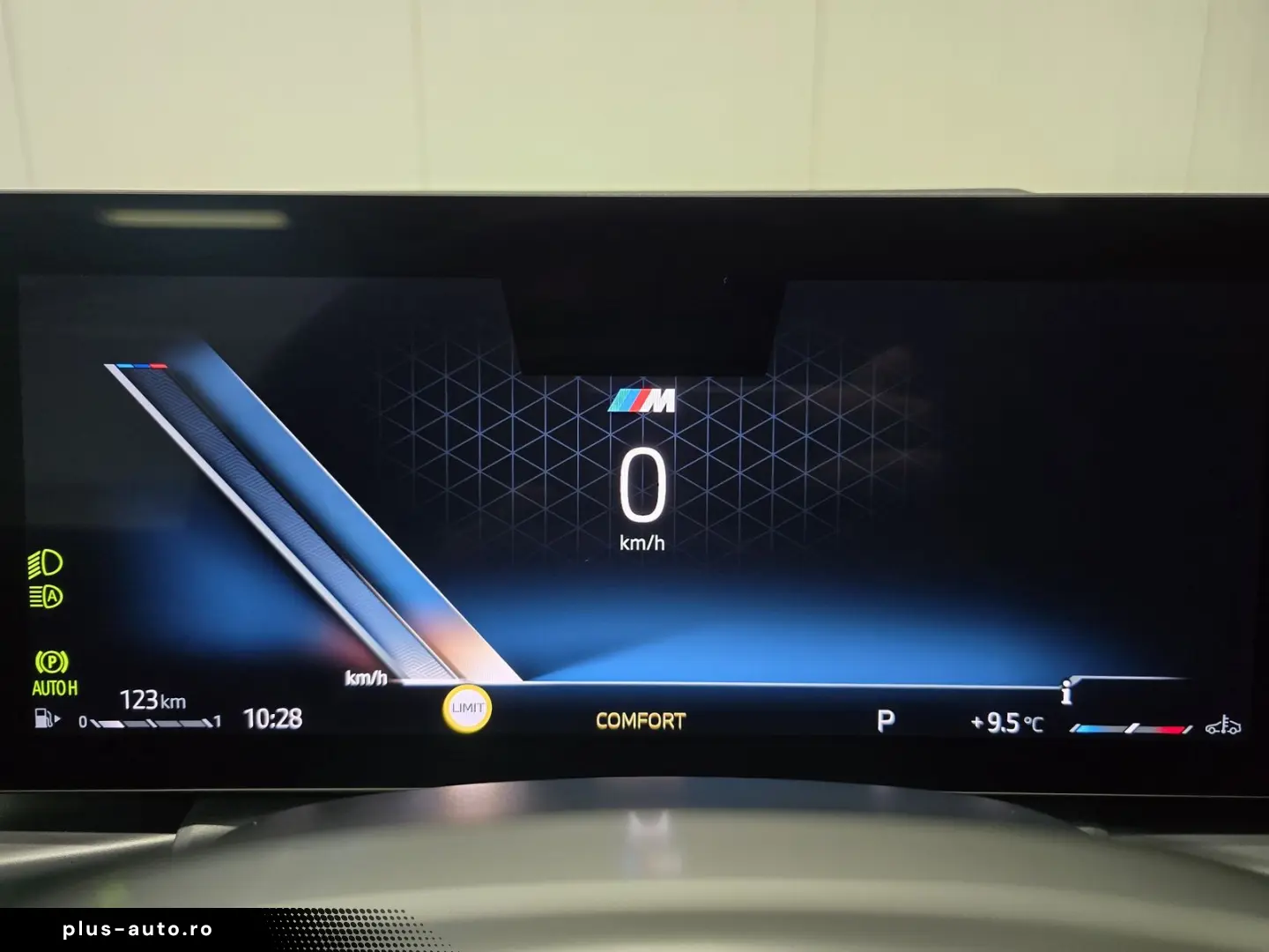 BMW 320i M Sport  19 Zoll SD ACC HuD 360