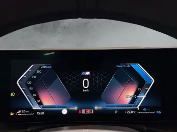 BMW 330 e M Sport AKTIONSPREIS Navi Digitales Cockpi