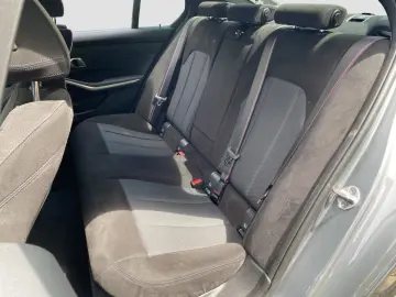 BMW 320d UPE  69.140 -    M-Sport PRO