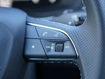 AUDI Q5 Sportback 50TFSIe quattro S line Pano Matrix