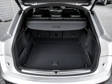 AUDI Q5 Sportback 45 quattro S LINE PANO AHK B&O LM21