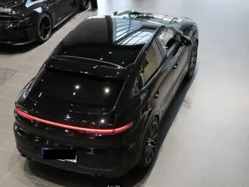 PORSCHE Cayenne Coupe E-Hybrid
