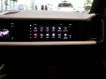 PORSCHE Cayenne Coupe E-Hybrid