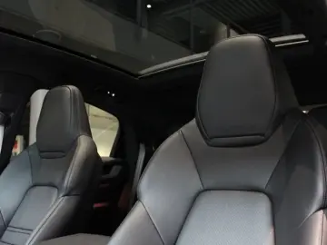 PORSCHE Cayenne Coupe E-Hybrid