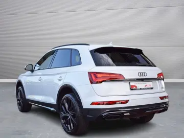 AUDI Q5 40 TDI qu S-tr.  S-line Matrix AHK Pano B&O
