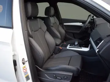 AUDI Q5 40 TDI qu S-tr.  S-line Matrix AHK Pano B&O