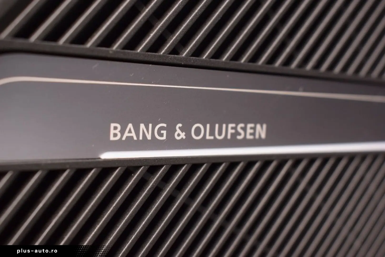 AUDI Q5 40 TDI qu S-tr.  S-line Matrix AHK Pano B&O