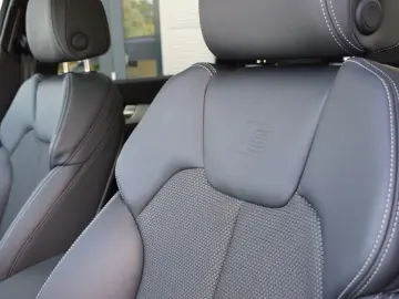 AUDI Q5 40 TDI qu S-tr.  S-line Matrix AHK Pano B&O