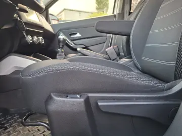 Dacia Duster 1.5 Blue dCi 4WD Prestige jante 17