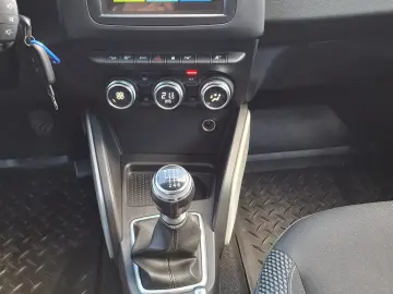 Dacia Duster 1.5 Blue dCi 4WD Prestige jante 17