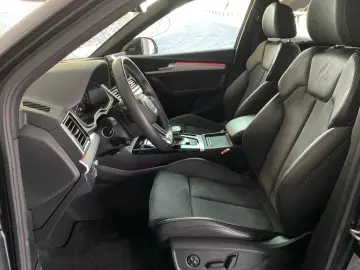 AUDI Q5 Sportback 40 TFSI quattro S line PANO HUD STH