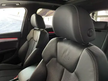 AUDI Q5 Sportback 40 TFSI quattro S line PANO HUD STH