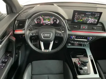 AUDI Q5 Sportback 40 TFSI quattro S line PANO HUD STH