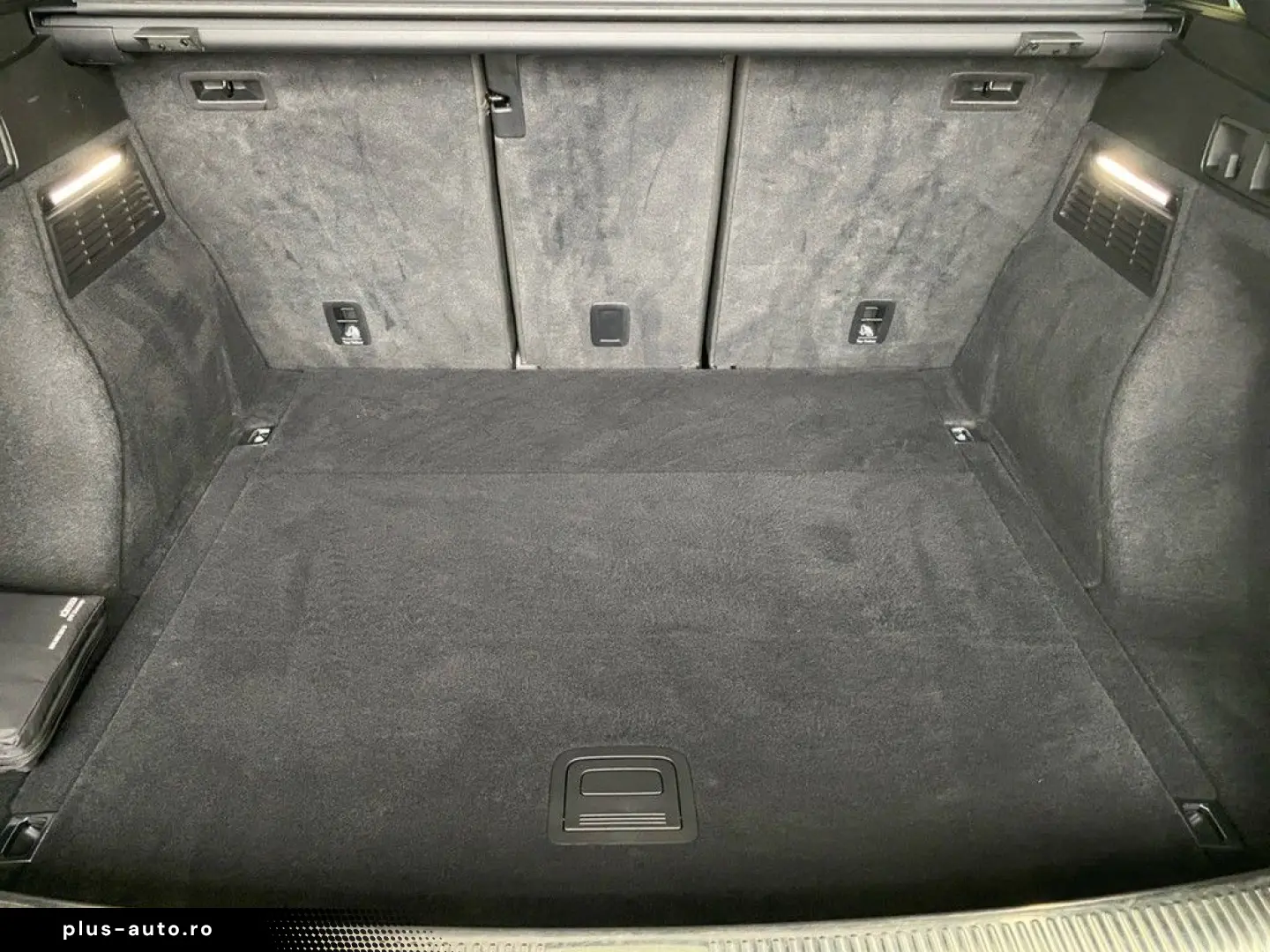 AUDI Q5 Sportback 40 TFSI quattro S line PANO HUD STH