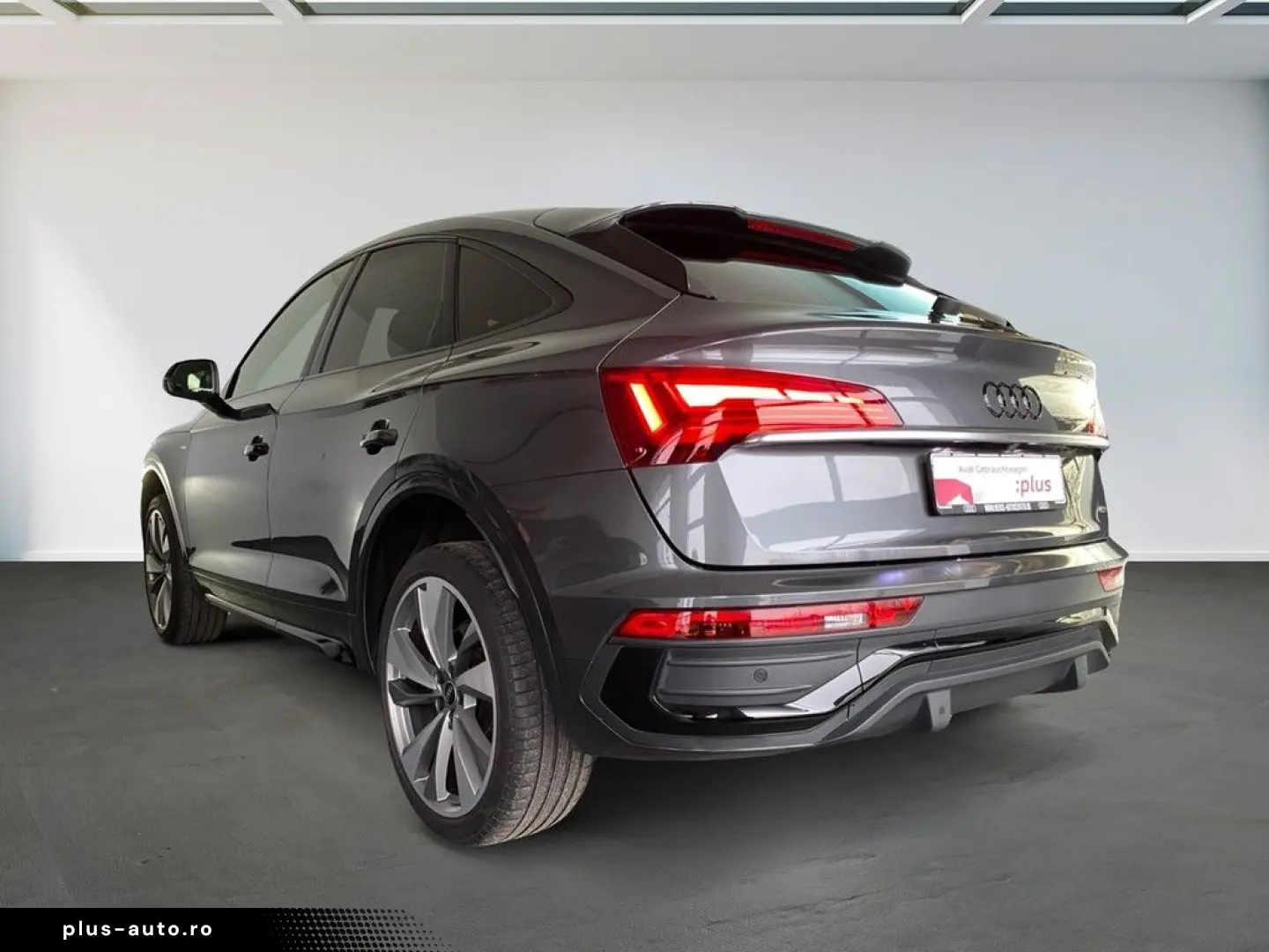 AUDI Q5 Sportback 40 TFSI quattro S line PANO HUD STH