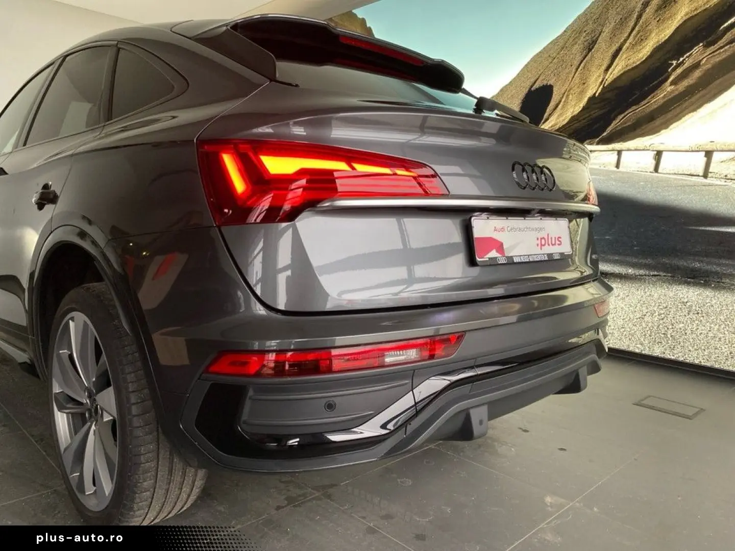 AUDI Q5 Sportback 40 TFSI quattro S line PANO HUD STH