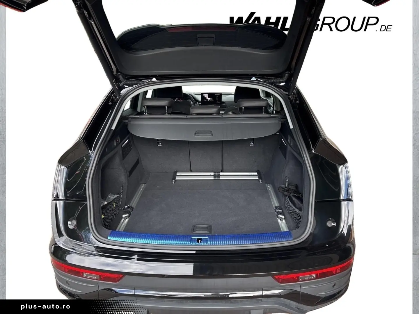 AUDI Q5 SPORTBACK S-LINE 40 TDI QUATTRO (AHK PANO MAT